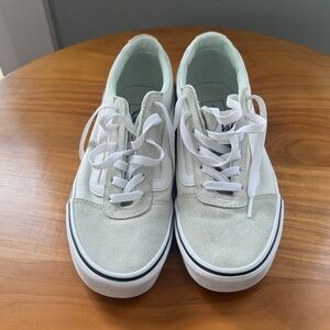 Vans Women's Off-White Sneakers